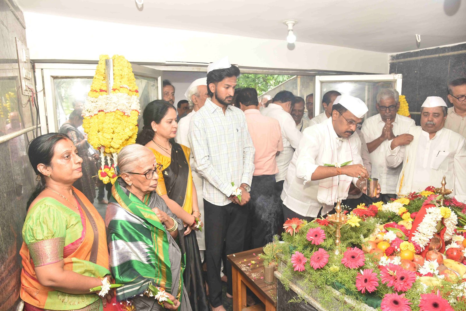 Birthday Celebrations of the Visionary Leader, Philanthropist & Founder President of HKE Society, Late Shri. Mahadevappa Rampure.
