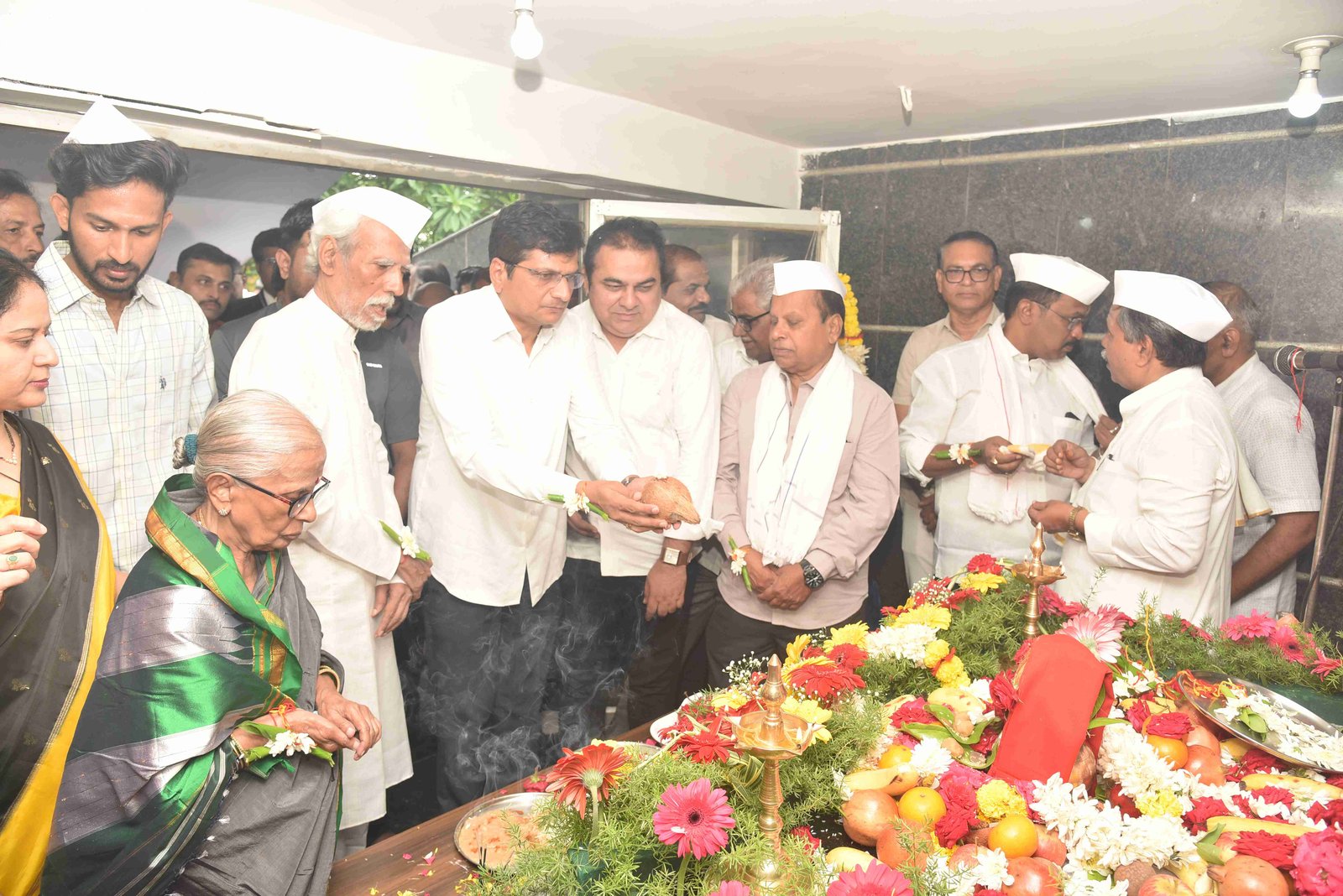 Birthday Celebrations of the Visionary Leader, Philanthropist & Founder President of HKE Society, Late Shri. Mahadevappa Rampure.
