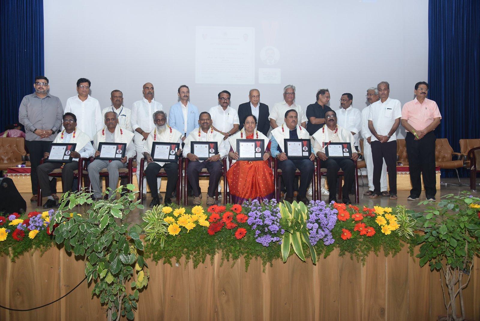 Felicitation Ceremony to Retired Staff of HKE Society.